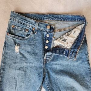 Levi 501 Fly Button Straight Leg Distressed Medium Wash High Rise Mom Jean 27x26